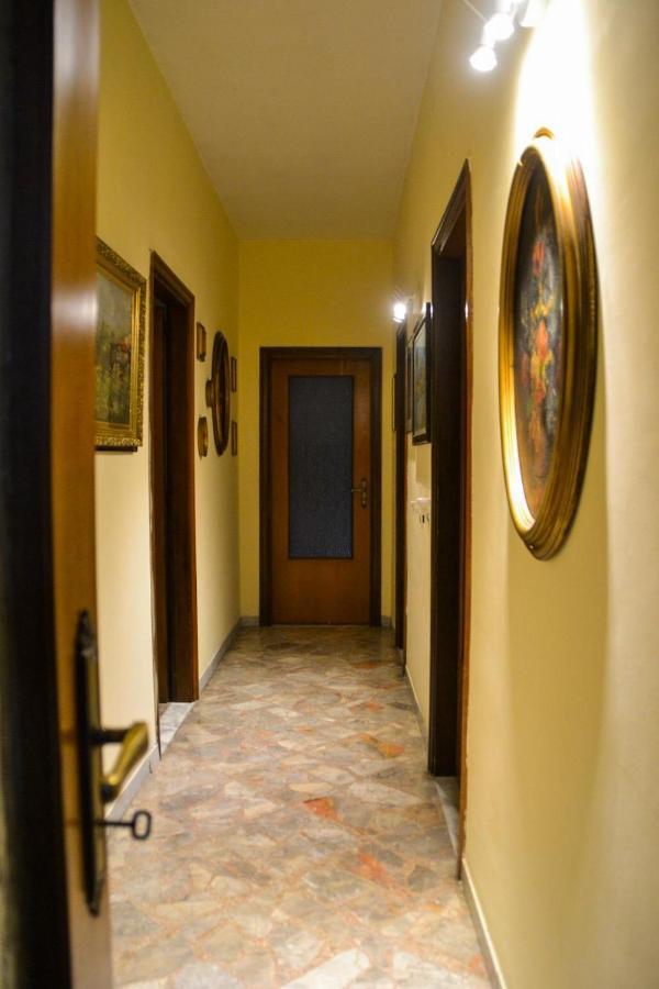 Hotel Le Stanze Di Ginevra - Via Tescione Caserta Exteriér fotografie
