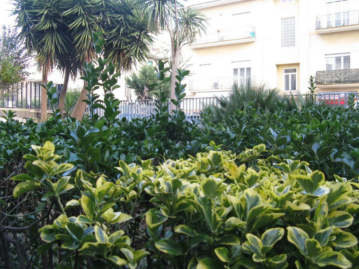 Hotel Le Stanze Di Ginevra - Via Tescione Caserta Exteriér fotografie
