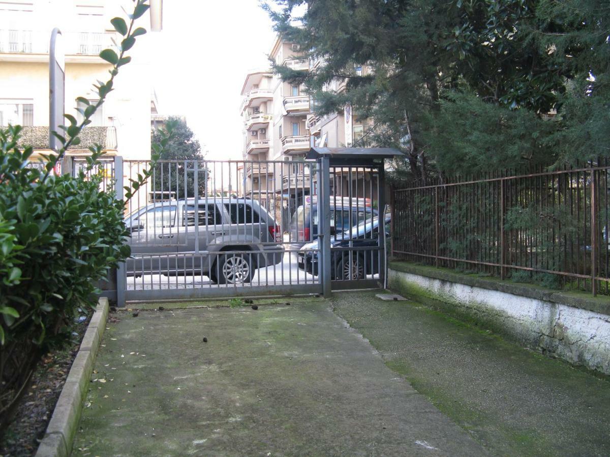 Hotel Le Stanze Di Ginevra - Via Tescione Caserta Exteriér fotografie
