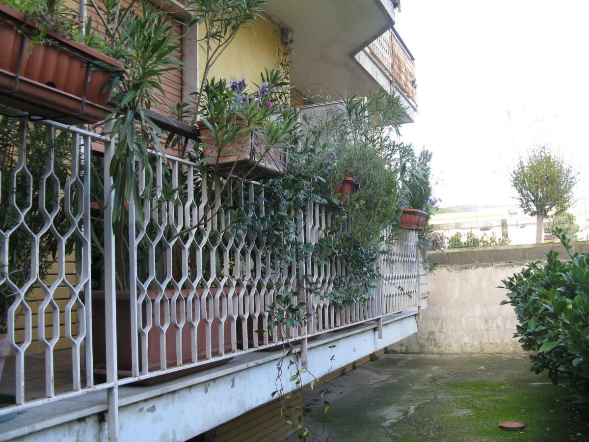 Hotel Le Stanze Di Ginevra - Via Tescione Caserta Exteriér fotografie