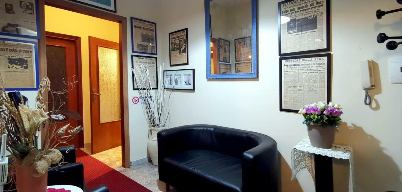 Hotel Le Stanze Di Ginevra - Via Tescione Caserta Exteriér fotografie